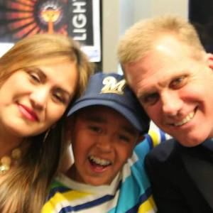 Meet your Posher, Ivon